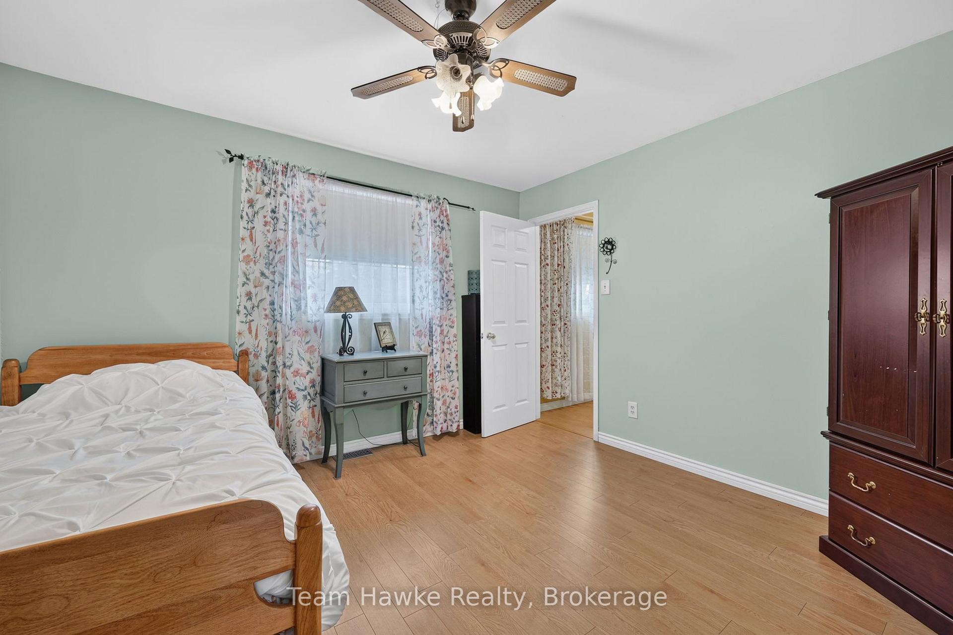 Photo 23 of 255 Hanly Street, Midland — HOMEH