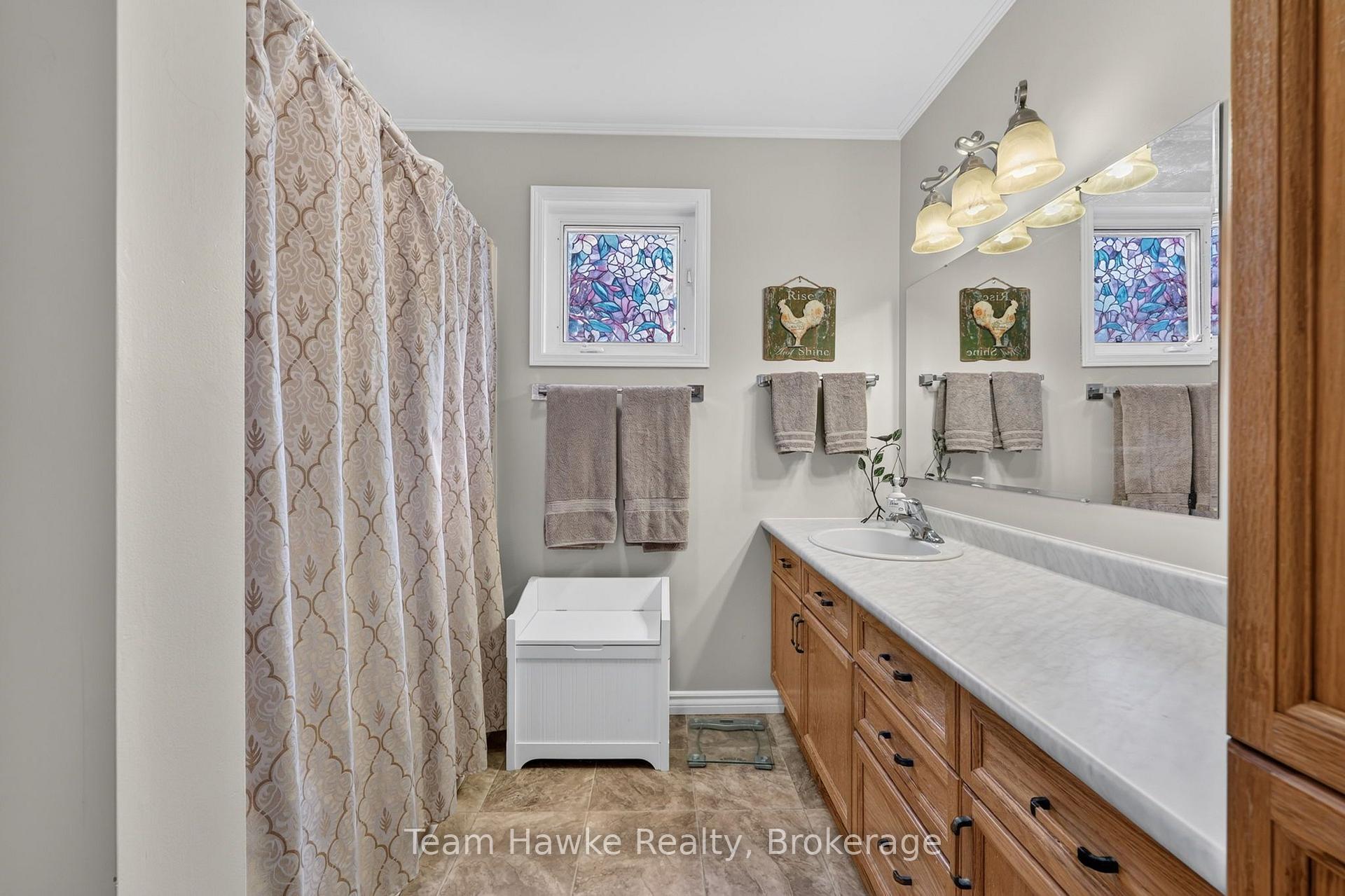 Photo 25 of 255 Hanly Street, Midland — HOMEH