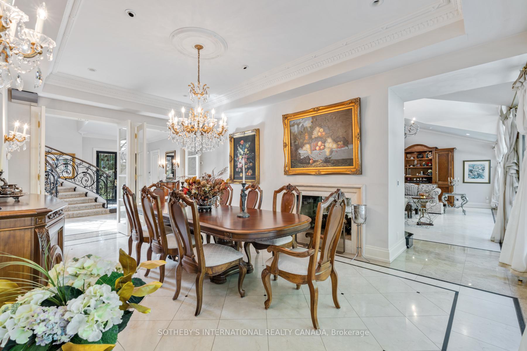 Photo 9 of 340 Riverview Drive, North York, Bridle Path-Sunnybrook-York Mills — HOMEH