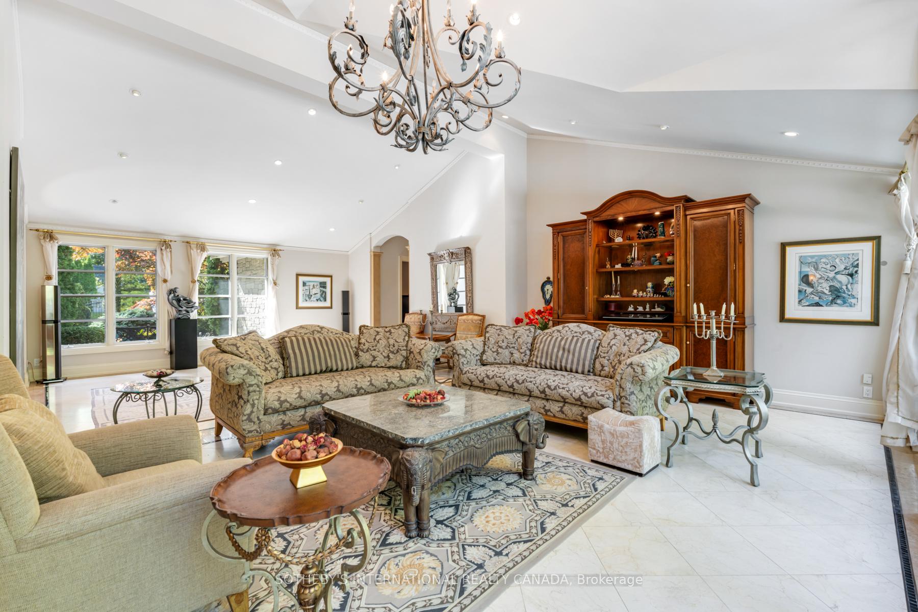 Photo 21 of 340 Riverview Drive, North York, Bridle Path-Sunnybrook-York Mills — HOMEH