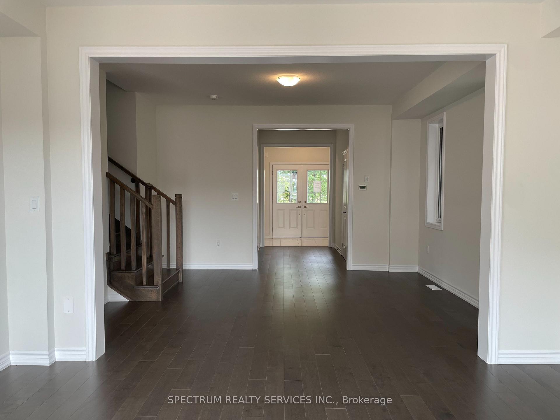 Photo 7 of 3 Southern Avenue, Brant, Paris — HOMEH