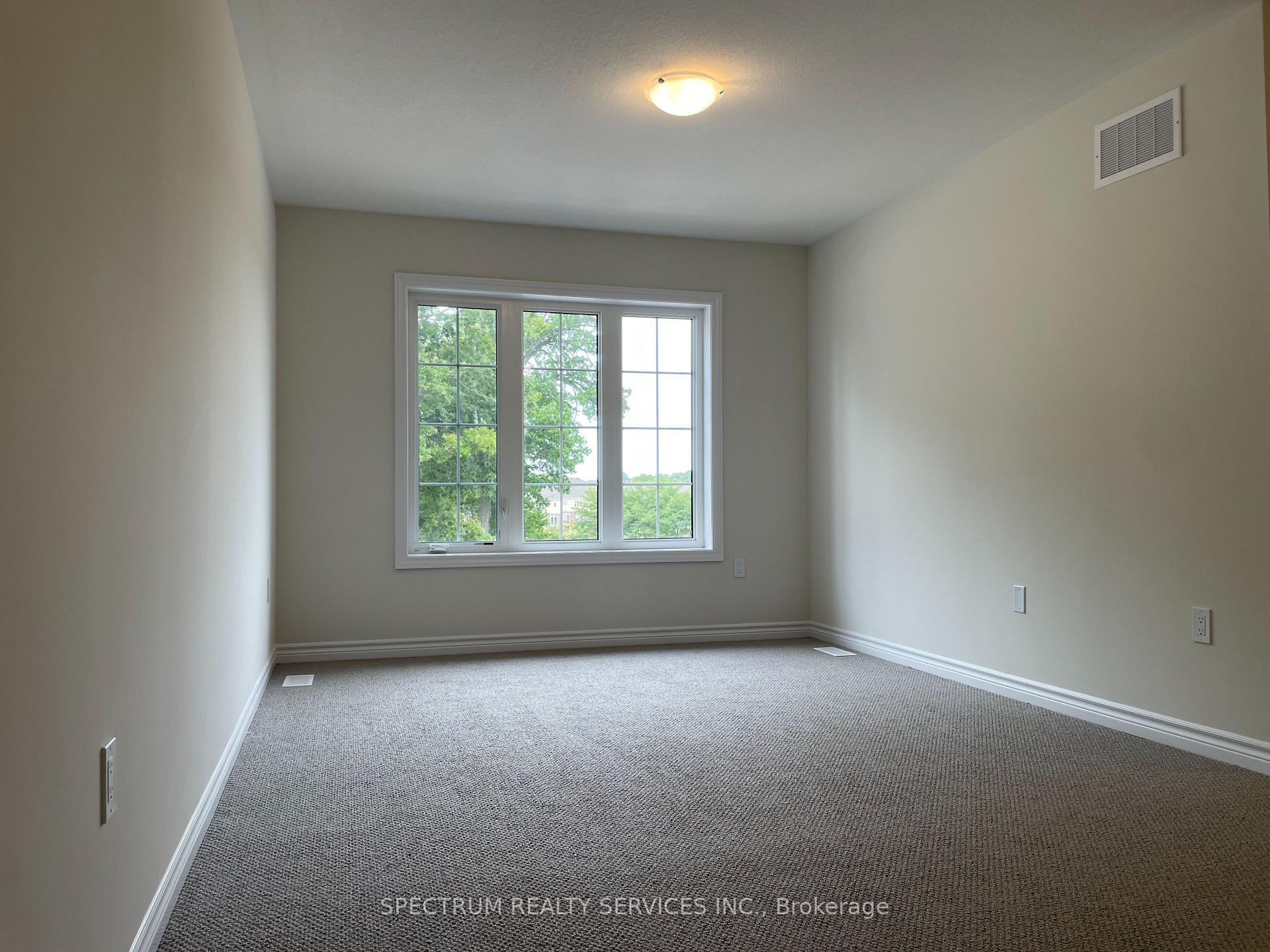 Photo 24 of 3 Southern Avenue, Brant, Paris — HOMEH