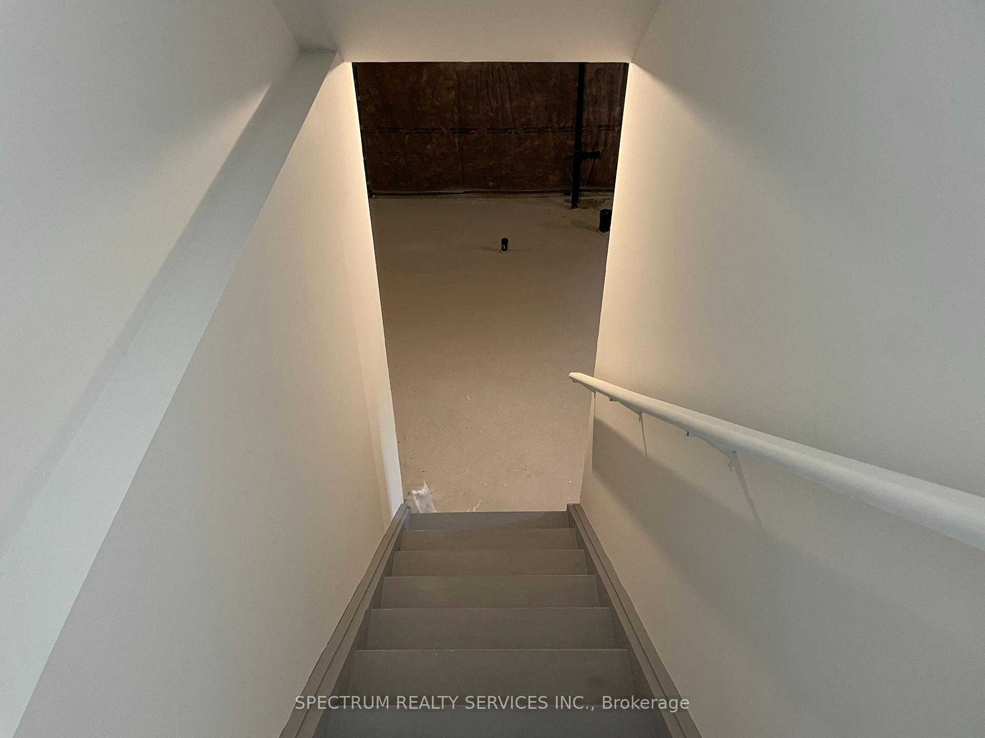 Photo 27 of 3 Southern Avenue, Brant, Paris — HOMEH