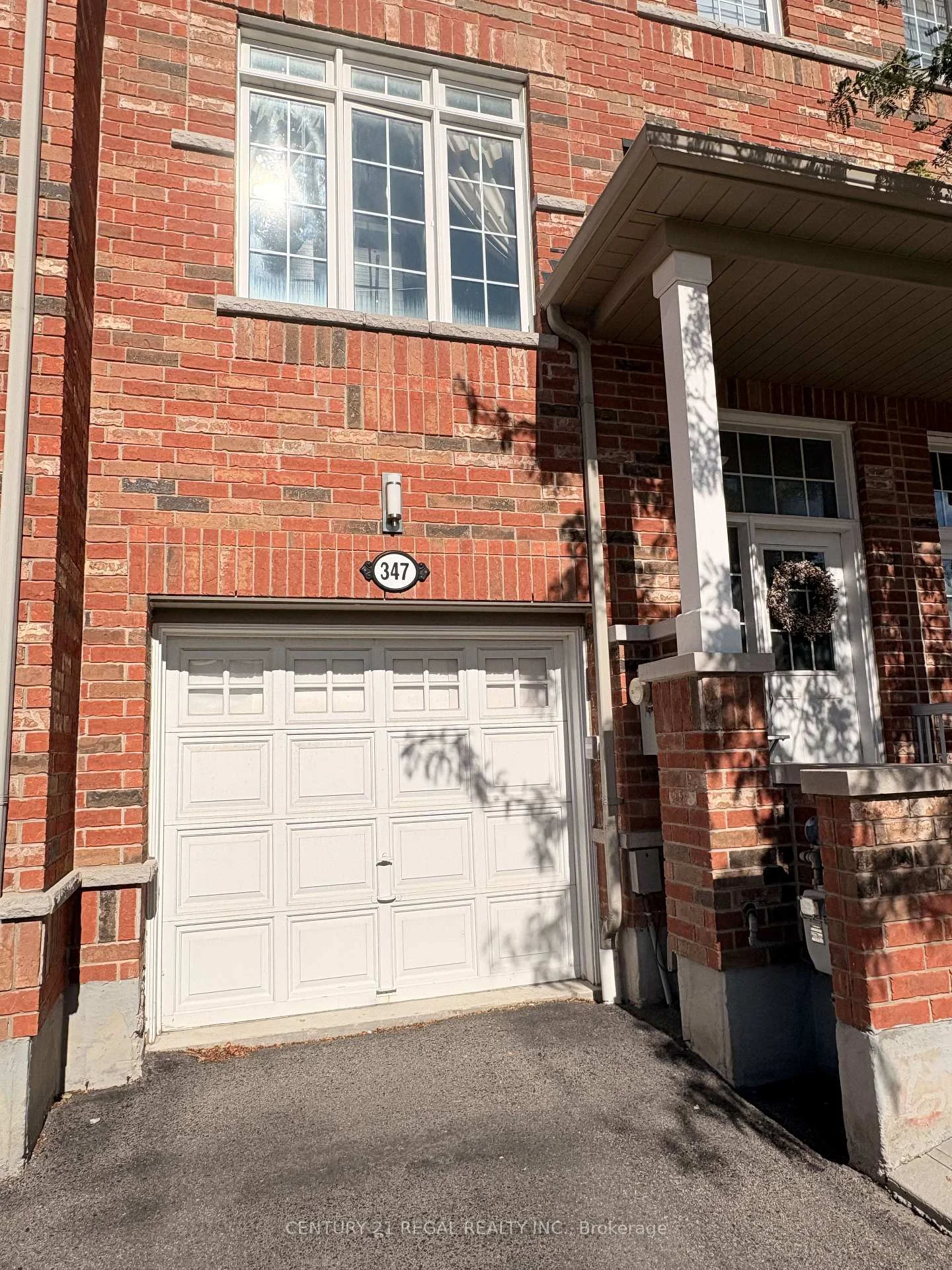 Photo 4 of 347 Aspendale Crescent, Mississauga, Meadowvale Village — HOMEH