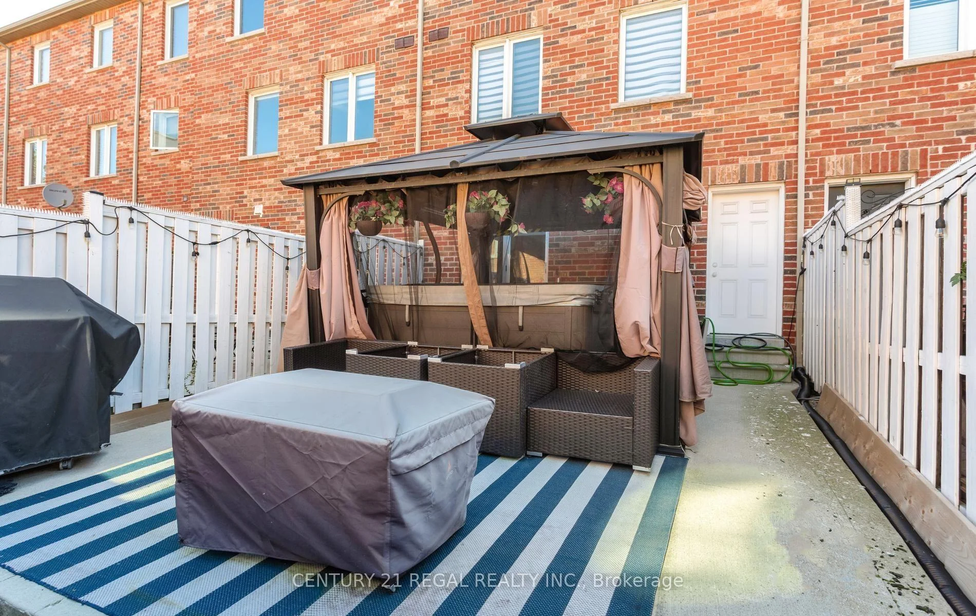 Photo 31 of 347 Aspendale Crescent, Mississauga, Meadowvale Village — HOMEH
