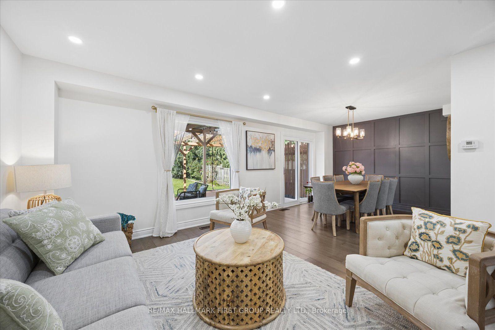 Photo 7 of 736 Stonepath Circle, Pickering, Amberlea — HOMEH