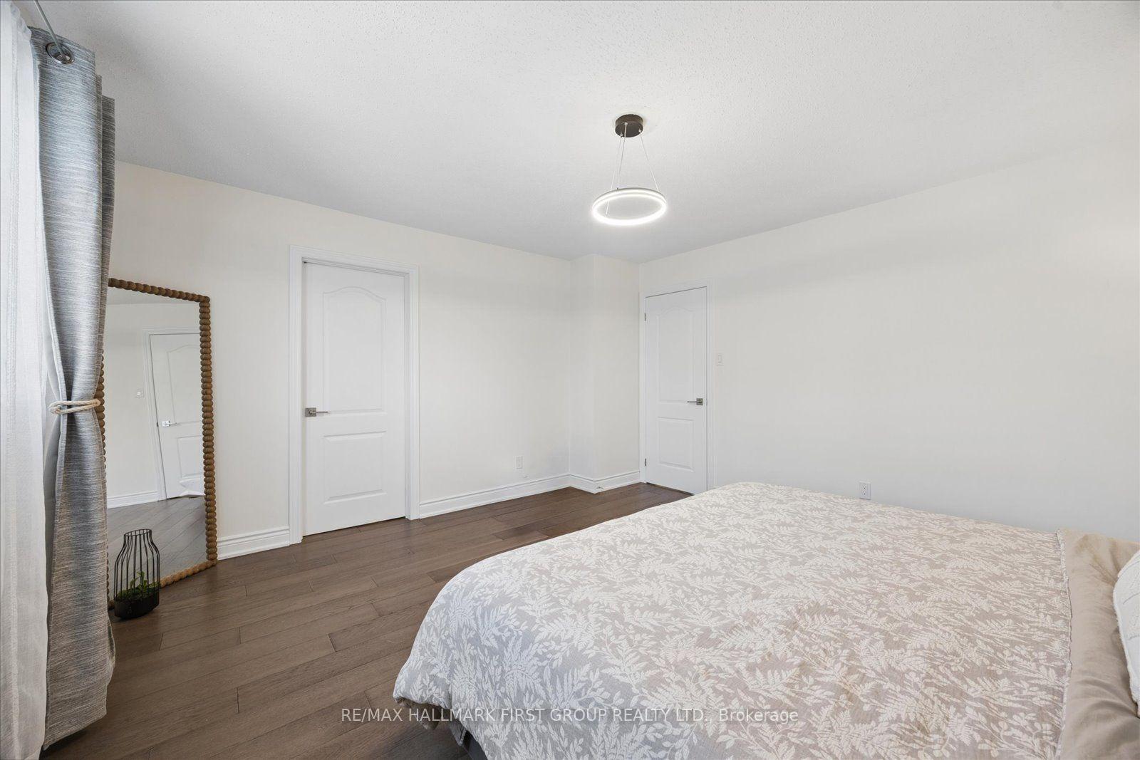 Photo 17 of 736 Stonepath Circle, Pickering, Amberlea — HOMEH
