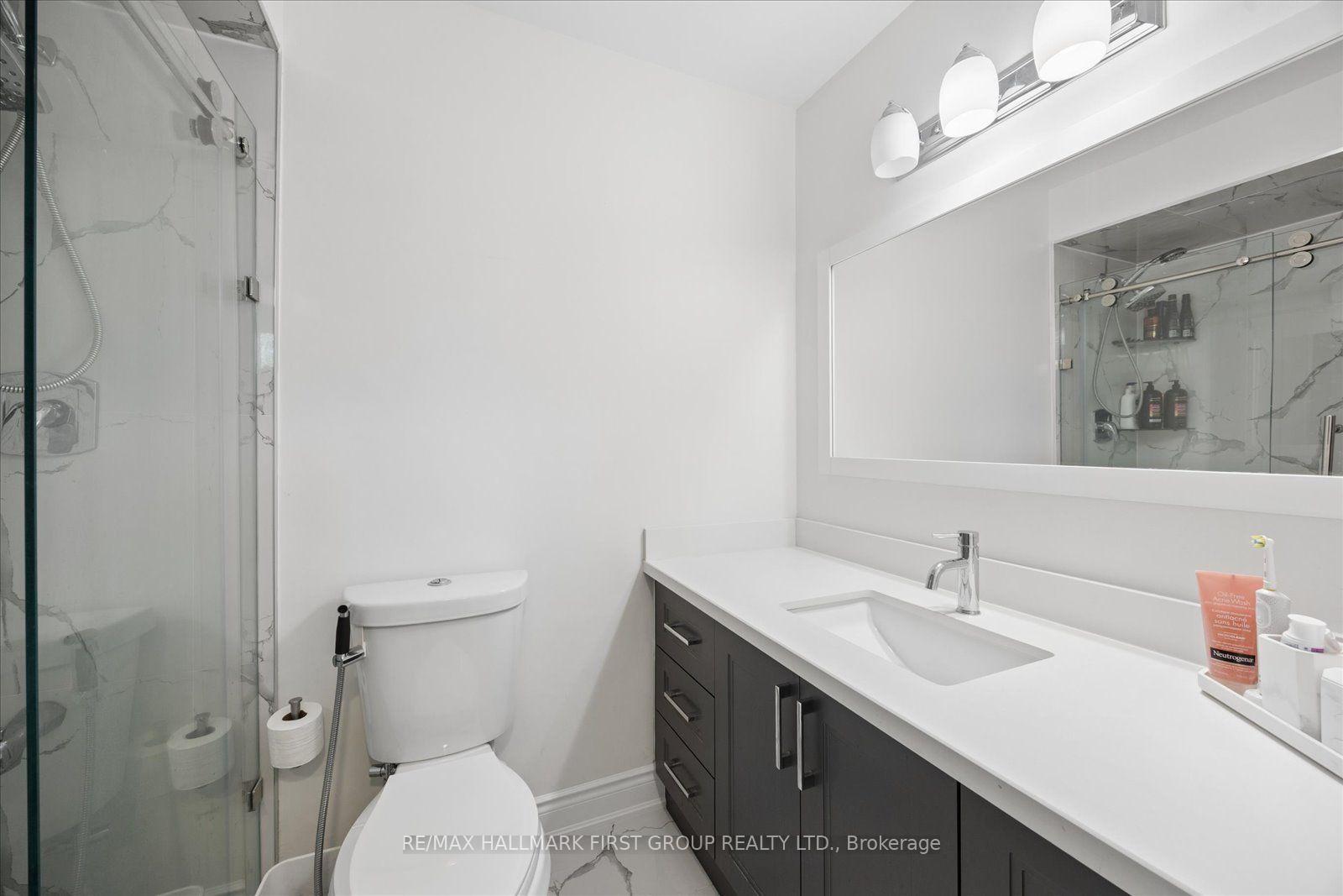 Photo 19 of 736 Stonepath Circle, Pickering, Amberlea — HOMEH