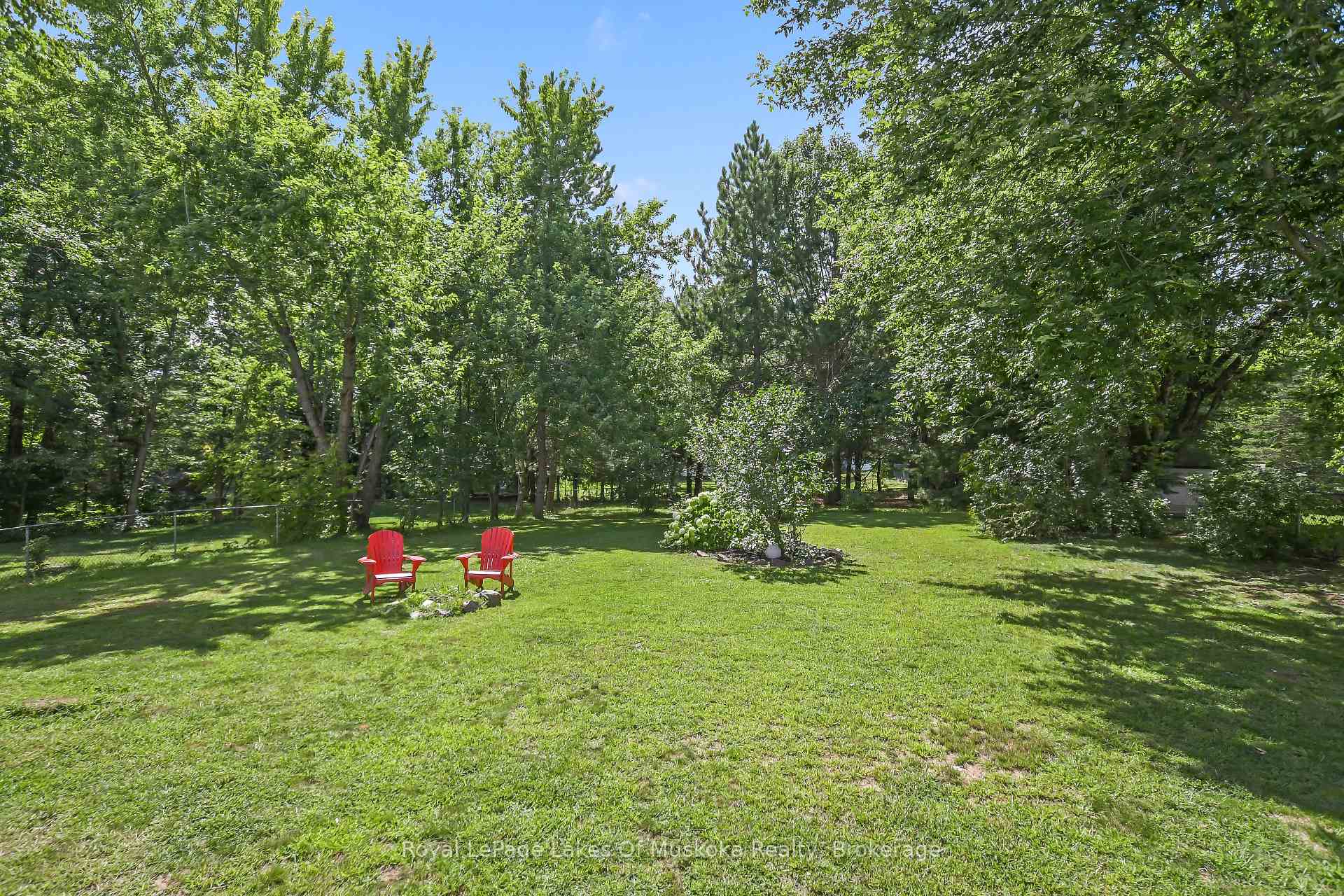 Photo 28 of 45 Kevin Crescent, Bracebridge, Monck (Bracebridge) — HOMEH