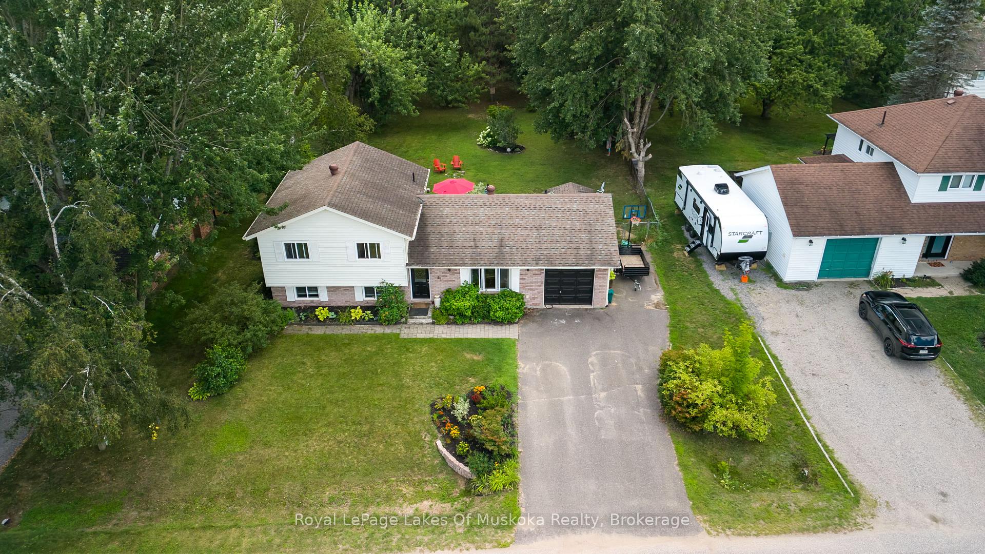 Photo 34 of 45 Kevin Crescent, Bracebridge, Monck (Bracebridge) — HOMEH