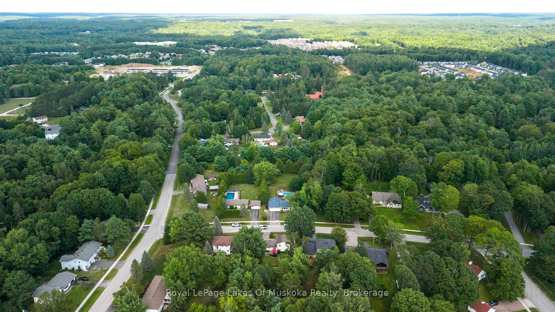 Photo 38 of 45 Kevin Crescent, Bracebridge, Monck (Bracebridge) — HOMEH