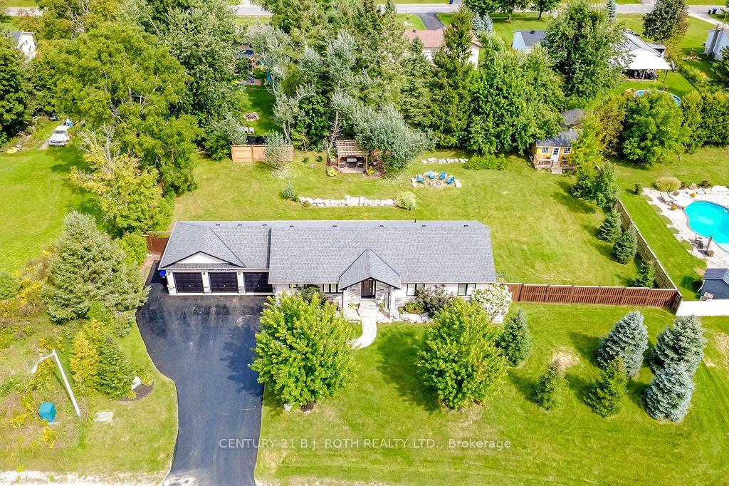 Photo 3 of 5 Keyzer Drive, Oro-Medonte, Warminster — HOMEH
