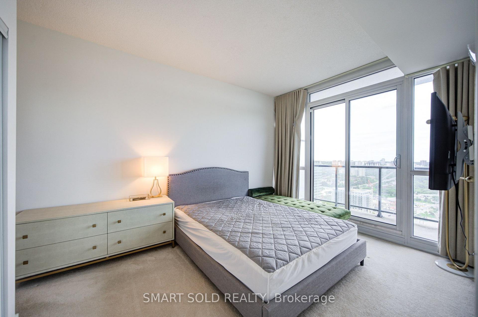 Photo 17 of Unit 3208, 121 Mcmahon Drive, North York, Bayview Village — HOMEH