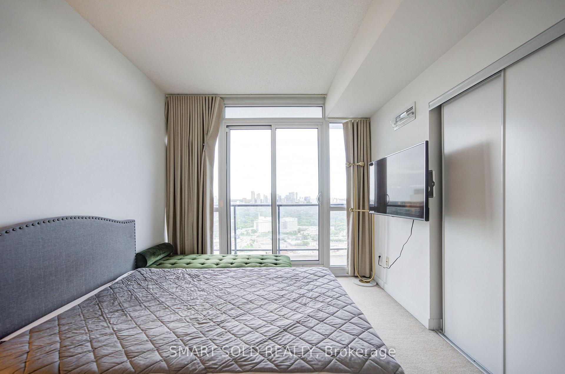 Photo 18 of Unit 3208, 121 Mcmahon Drive, North York, Bayview Village — HOMEH