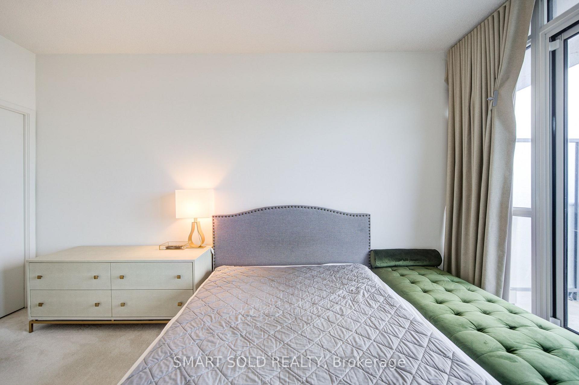 Photo 19 of Unit 3208, 121 Mcmahon Drive, North York, Bayview Village — HOMEH
