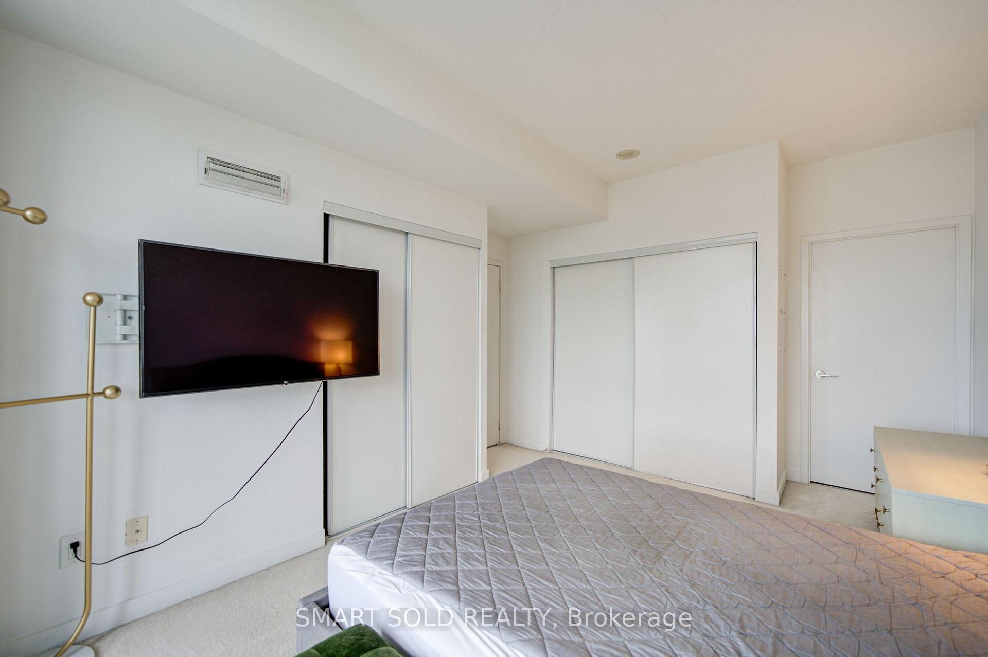 Photo 21 of Unit 3208, 121 Mcmahon Drive, North York, Bayview Village — HOMEH