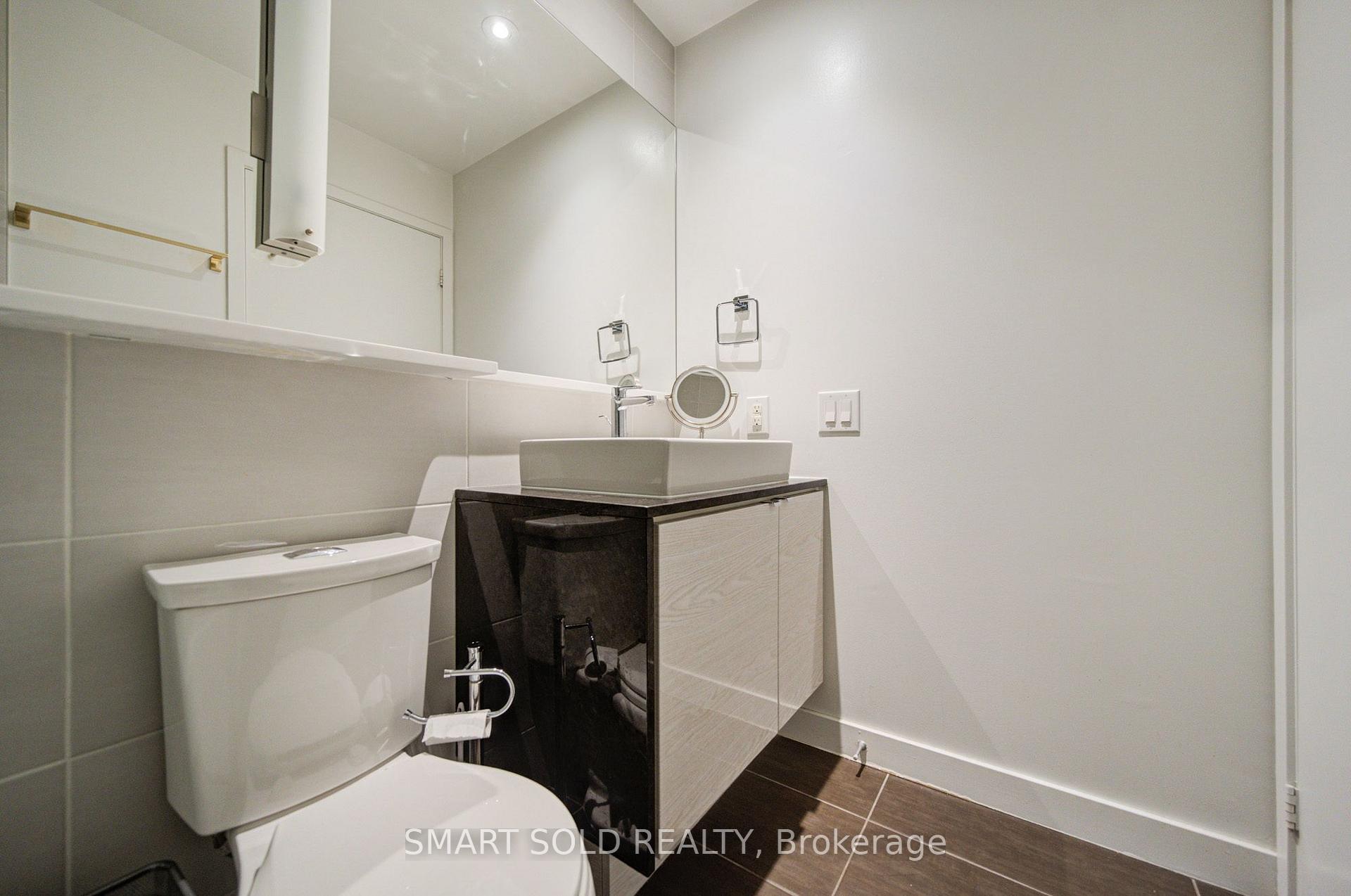 Photo 25 of Unit 3208, 121 Mcmahon Drive, North York, Bayview Village — HOMEH