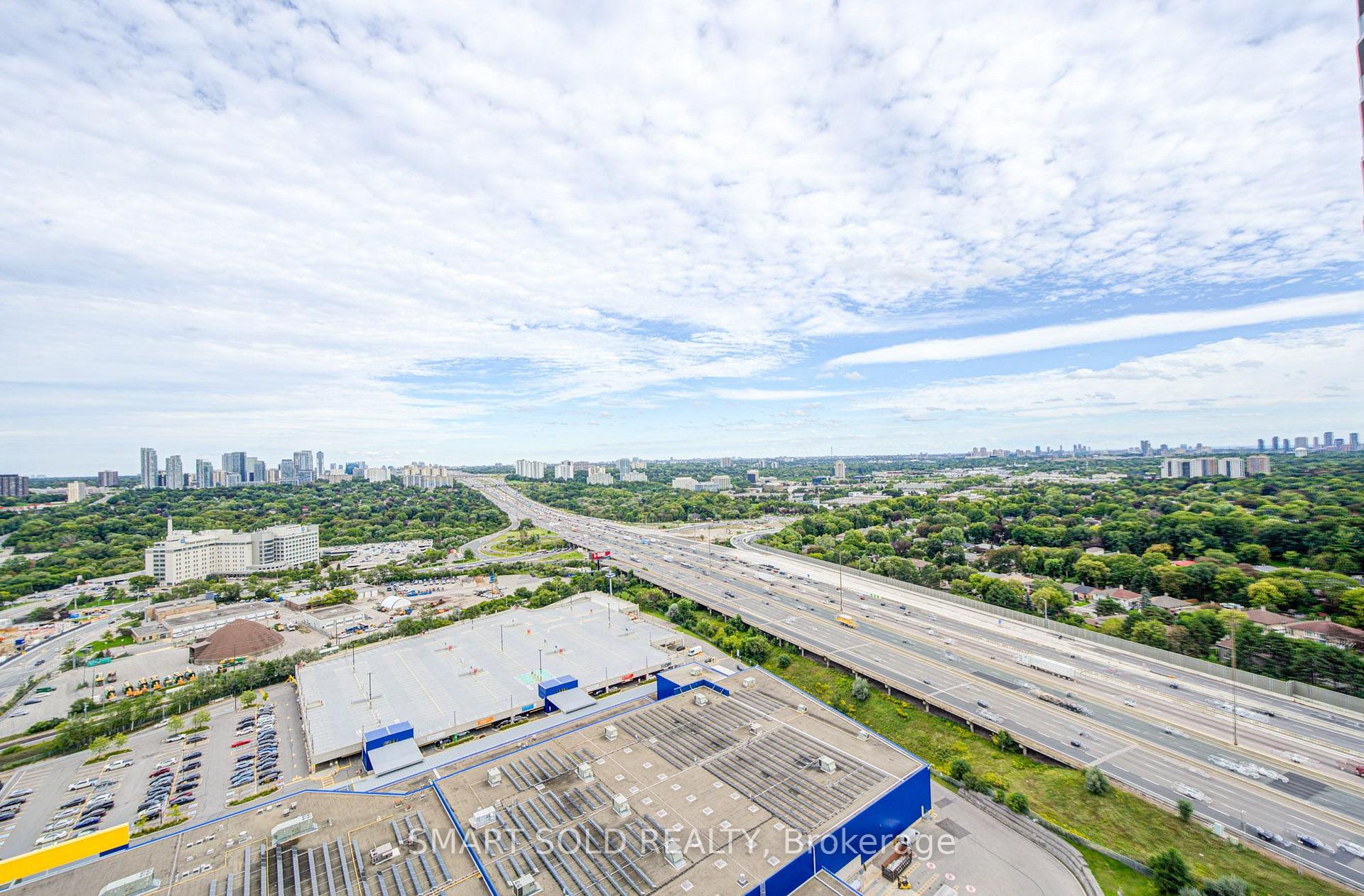 Photo 41 of Unit 3208, 121 Mcmahon Drive, North York, Bayview Village — HOMEH
