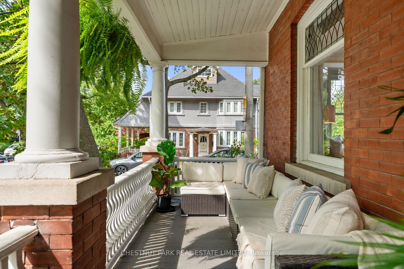 Photo 3 of 139 Hammersmith Avenue, Toronto, The Beaches — HOMEH