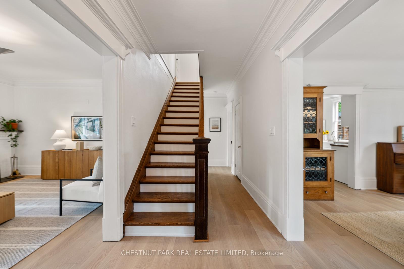 Photo 5 of 139 Hammersmith Avenue, Toronto, The Beaches — HOMEH