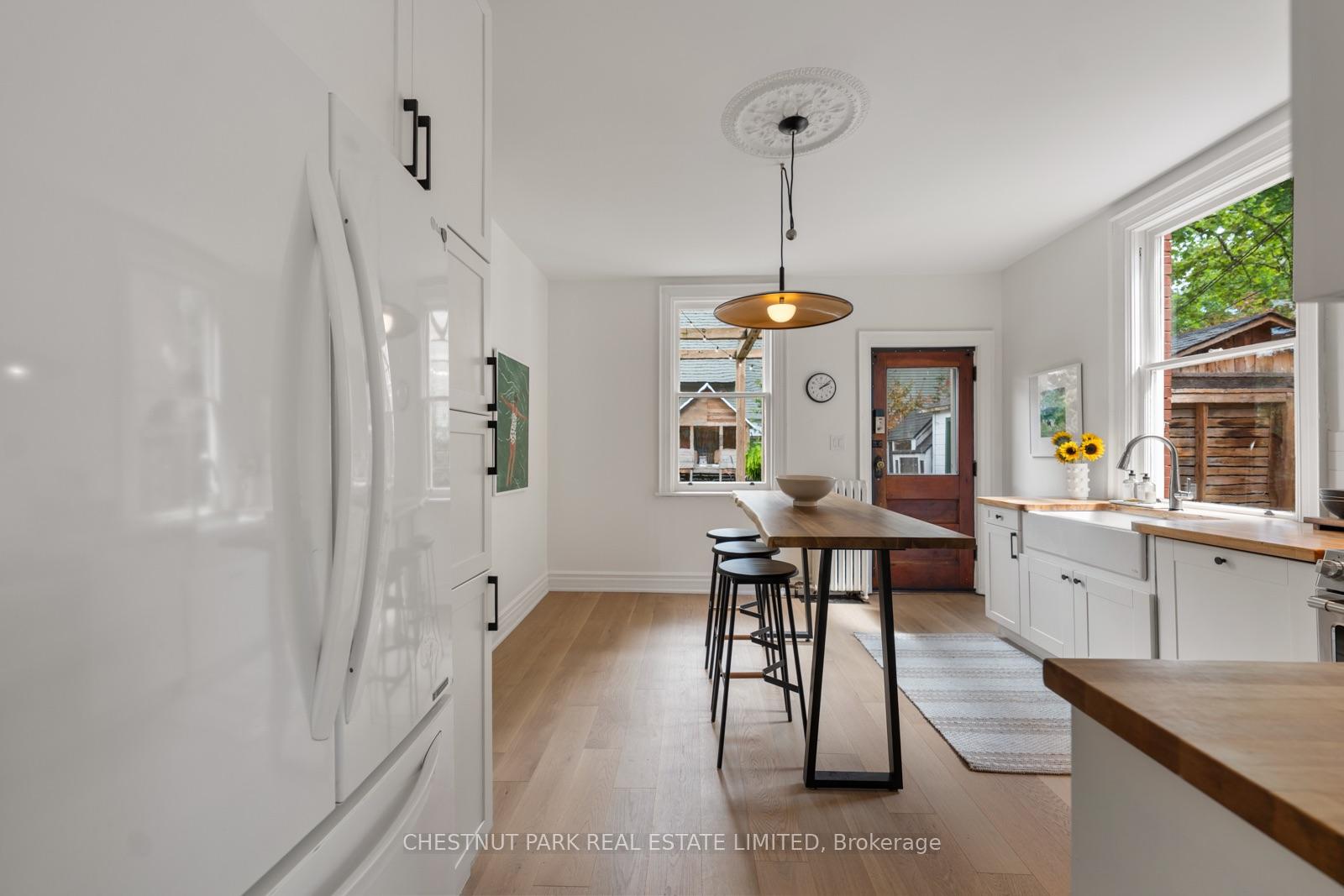 Photo 14 of 139 Hammersmith Avenue, Toronto, The Beaches — HOMEH