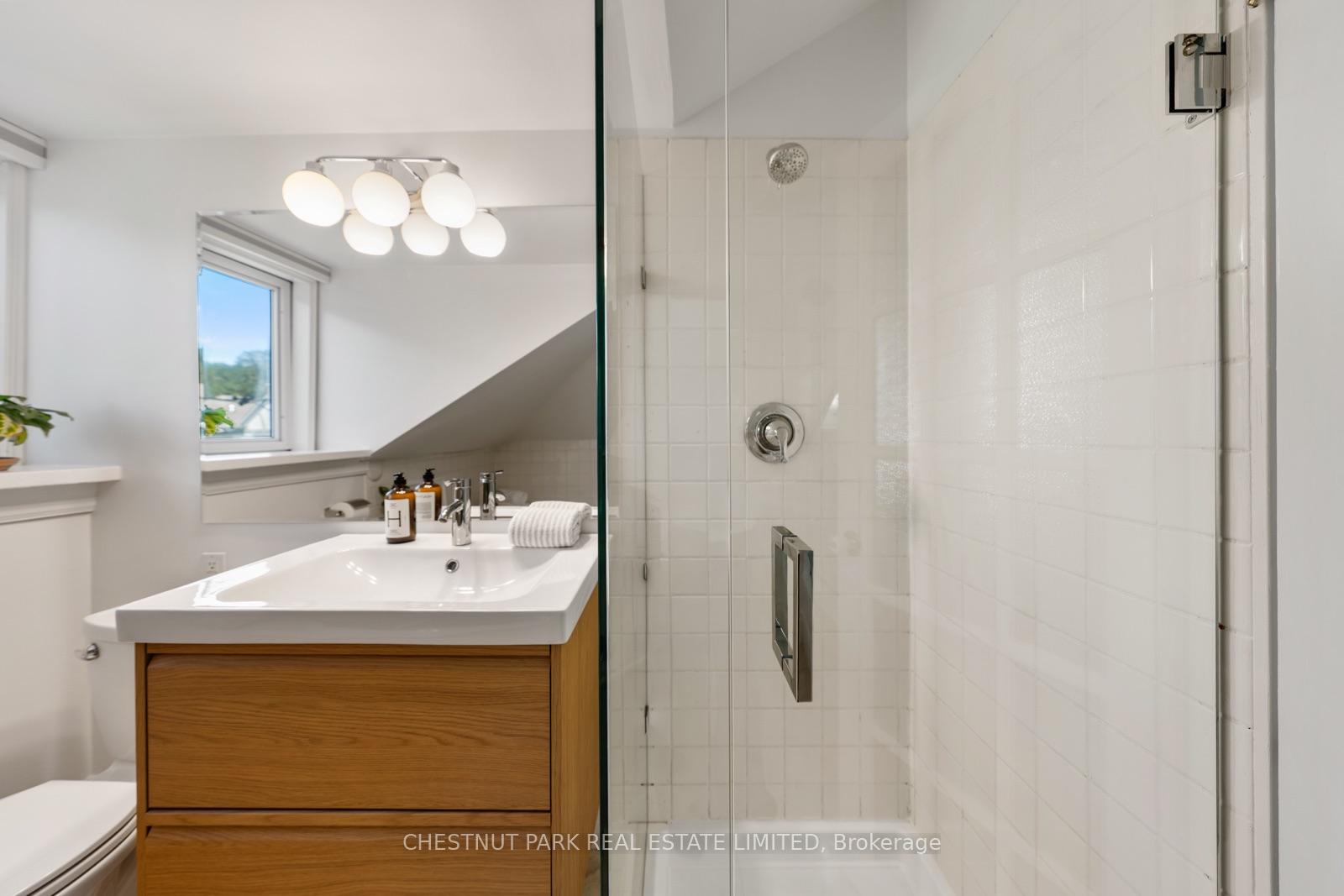 Photo 29 of 139 Hammersmith Avenue, Toronto, The Beaches — HOMEH