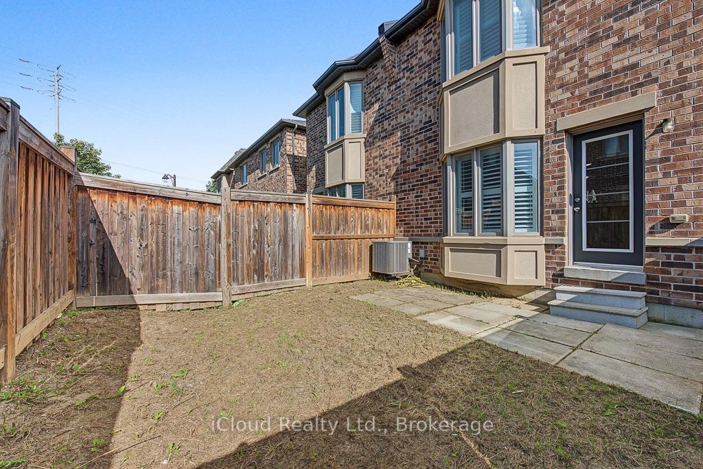 Photo 30 of 25 Gammon Crescent, Brampton, Bram West — HOMEH