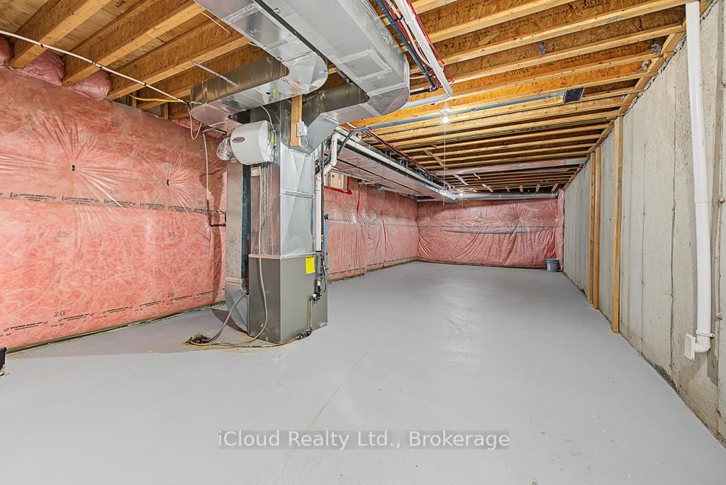 Photo 34 of 25 Gammon Crescent, Brampton, Bram West — HOMEH