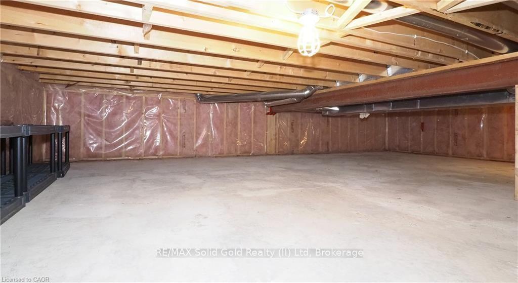 Photo 35 of 559 Springwater Drive, Waterloo, Conservation Meadows — HOMEH