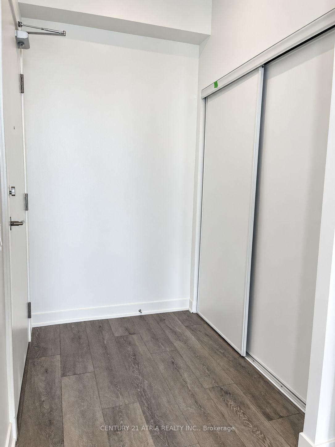 Photo 2 of Unit 2417, 6 Flavelle Trail, Vaughan, Steeles West Industrial — HOMEH