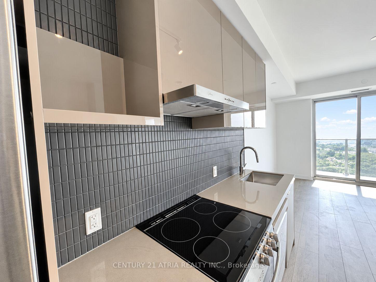 Photo 4 of Unit 2417, 6 Flavelle Trail, Vaughan, Steeles West Industrial — HOMEH