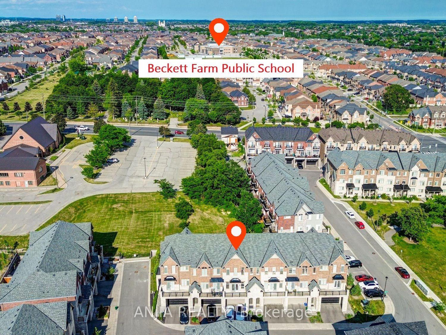 Photo 5 of 7 Beaufort Way, Markham, Angus Glen — HOMEH