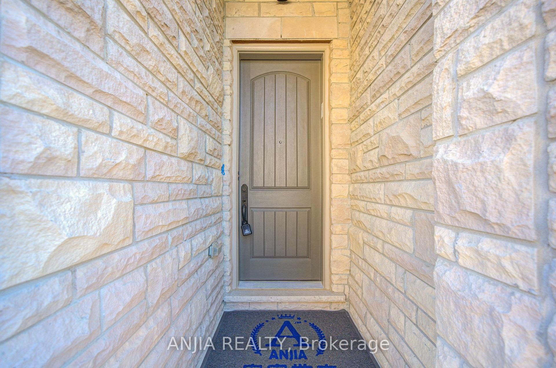 Photo 7 of 7 Beaufort Way, Markham, Angus Glen — HOMEH
