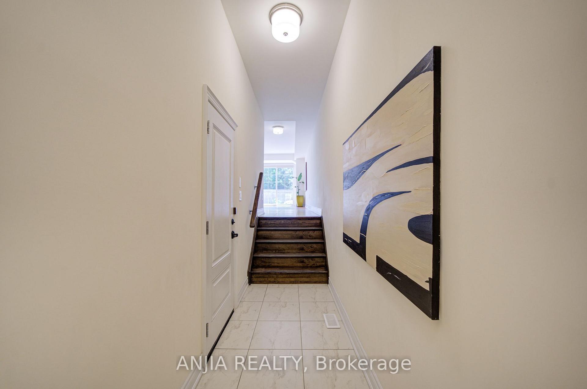 Photo 8 of 7 Beaufort Way, Markham, Angus Glen — HOMEH