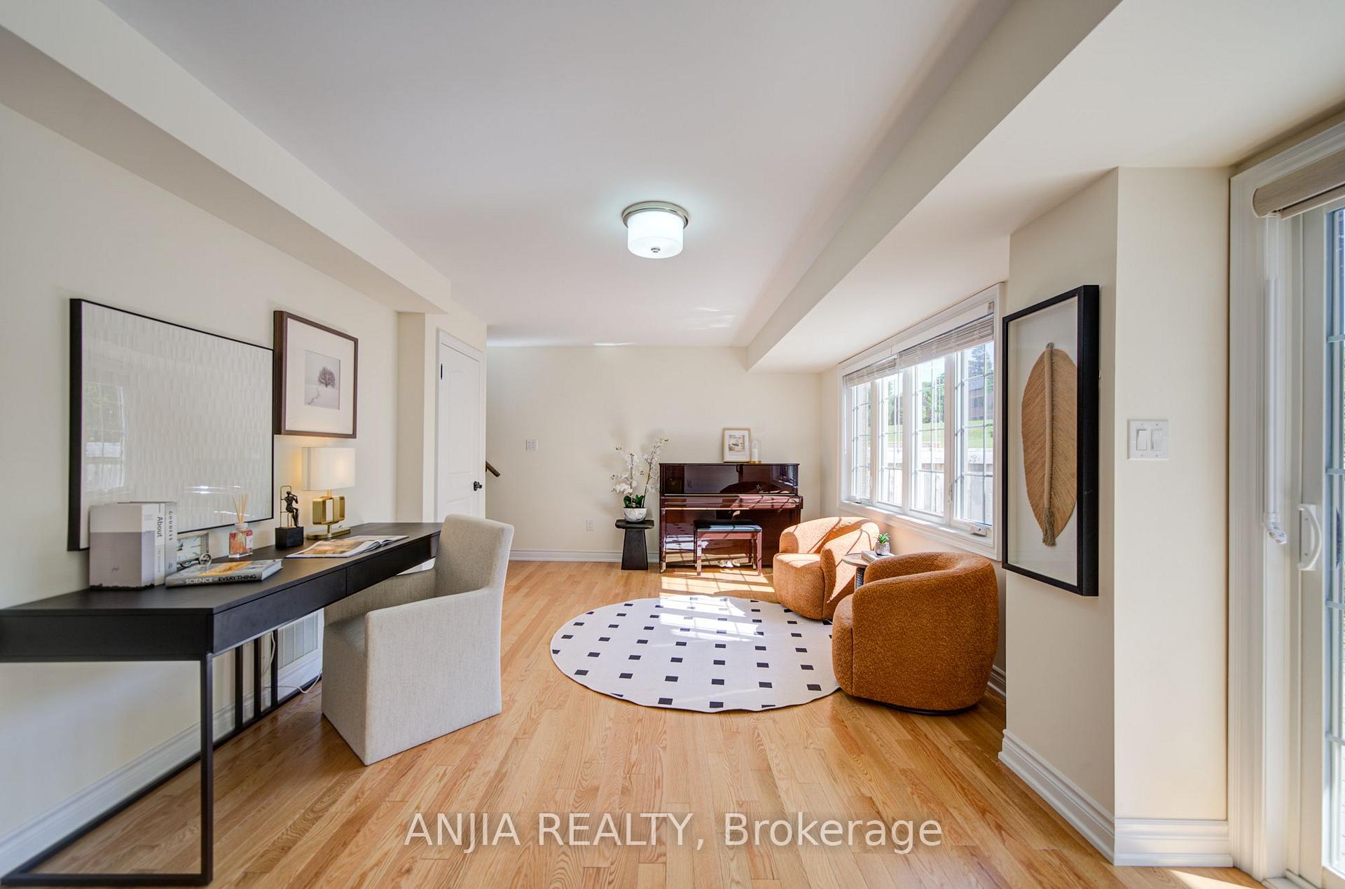 Photo 10 of 7 Beaufort Way, Markham, Angus Glen — HOMEH