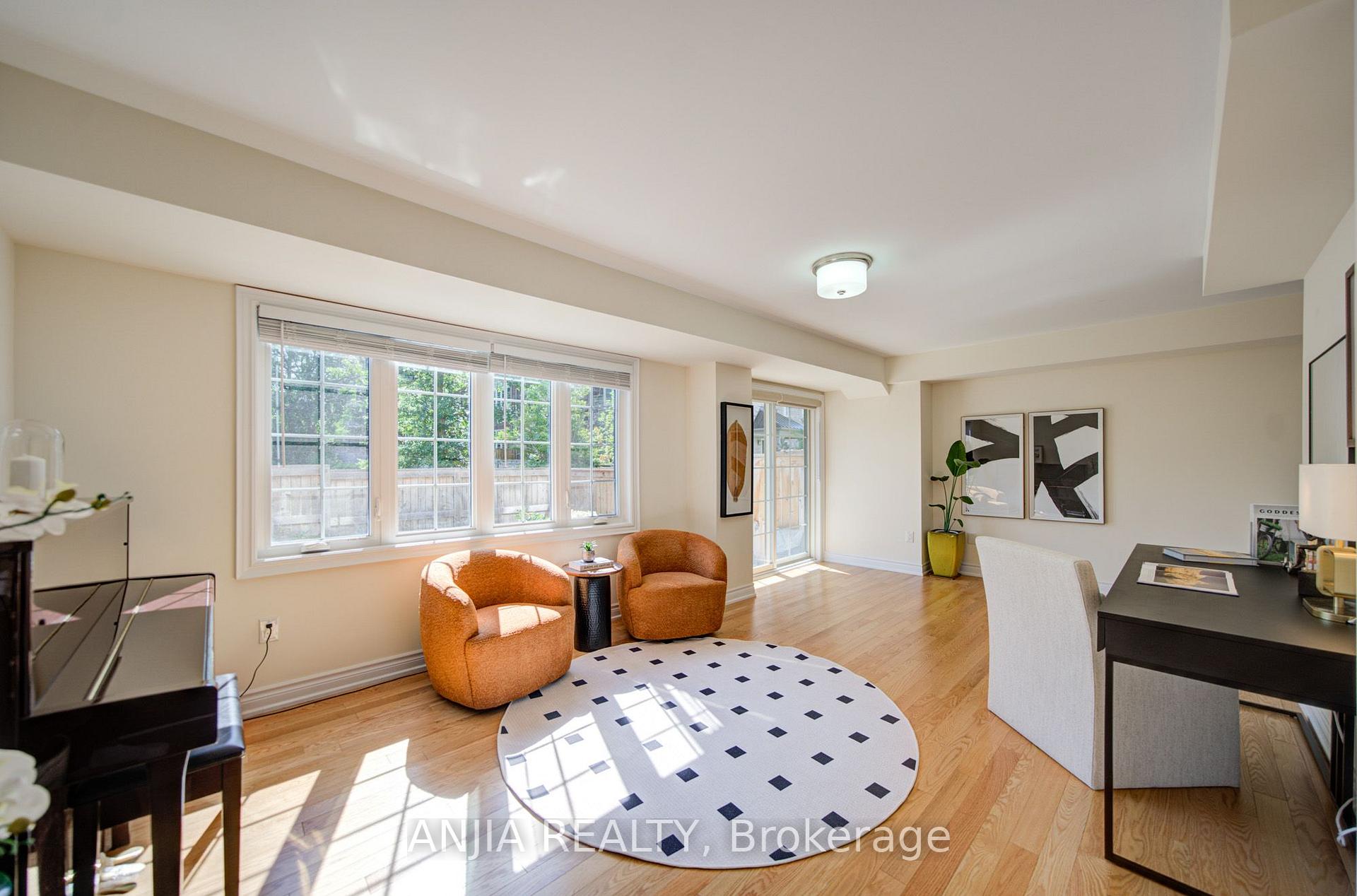 Photo 11 of 7 Beaufort Way, Markham, Angus Glen — HOMEH