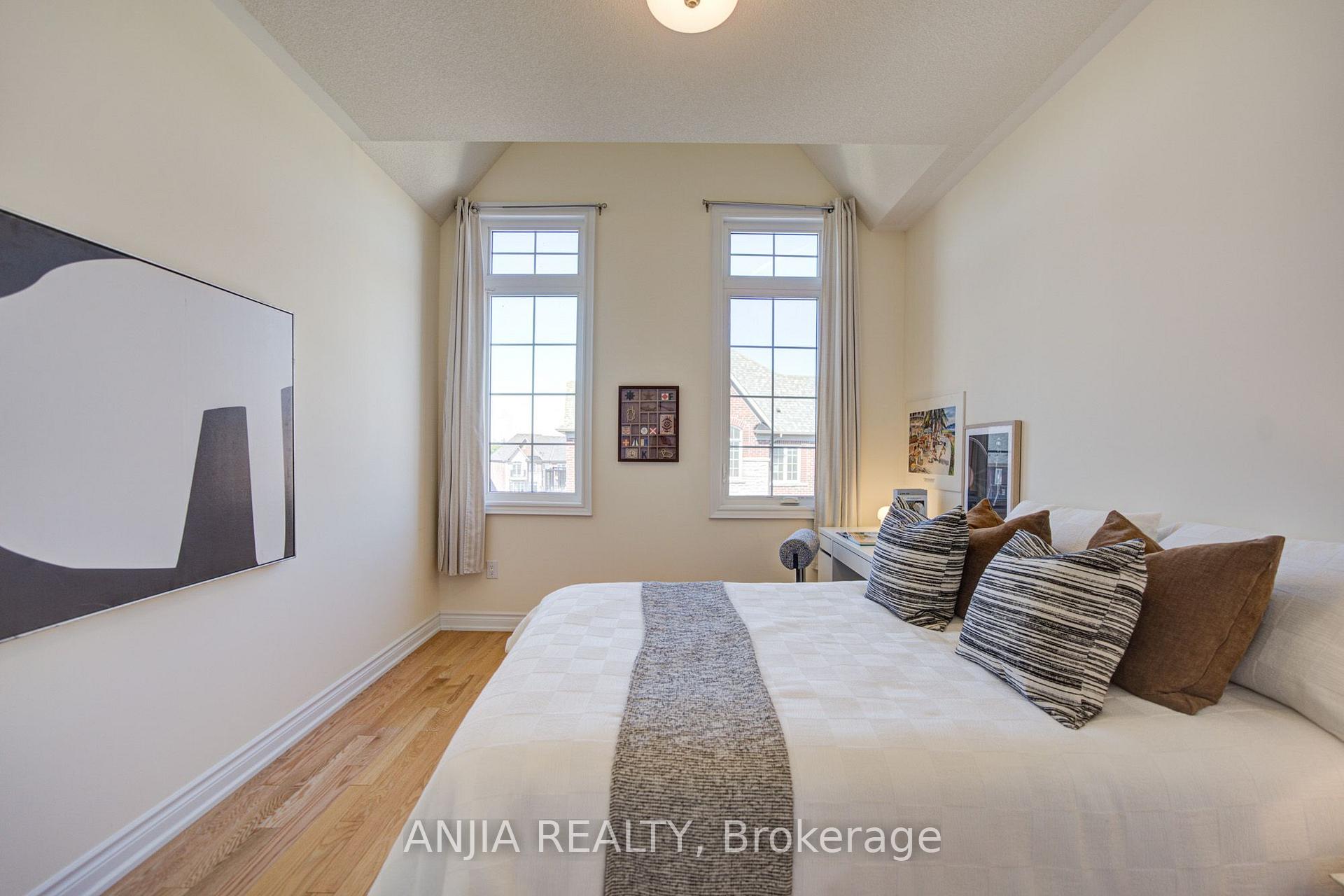 Photo 42 of 7 Beaufort Way, Markham, Angus Glen — HOMEH