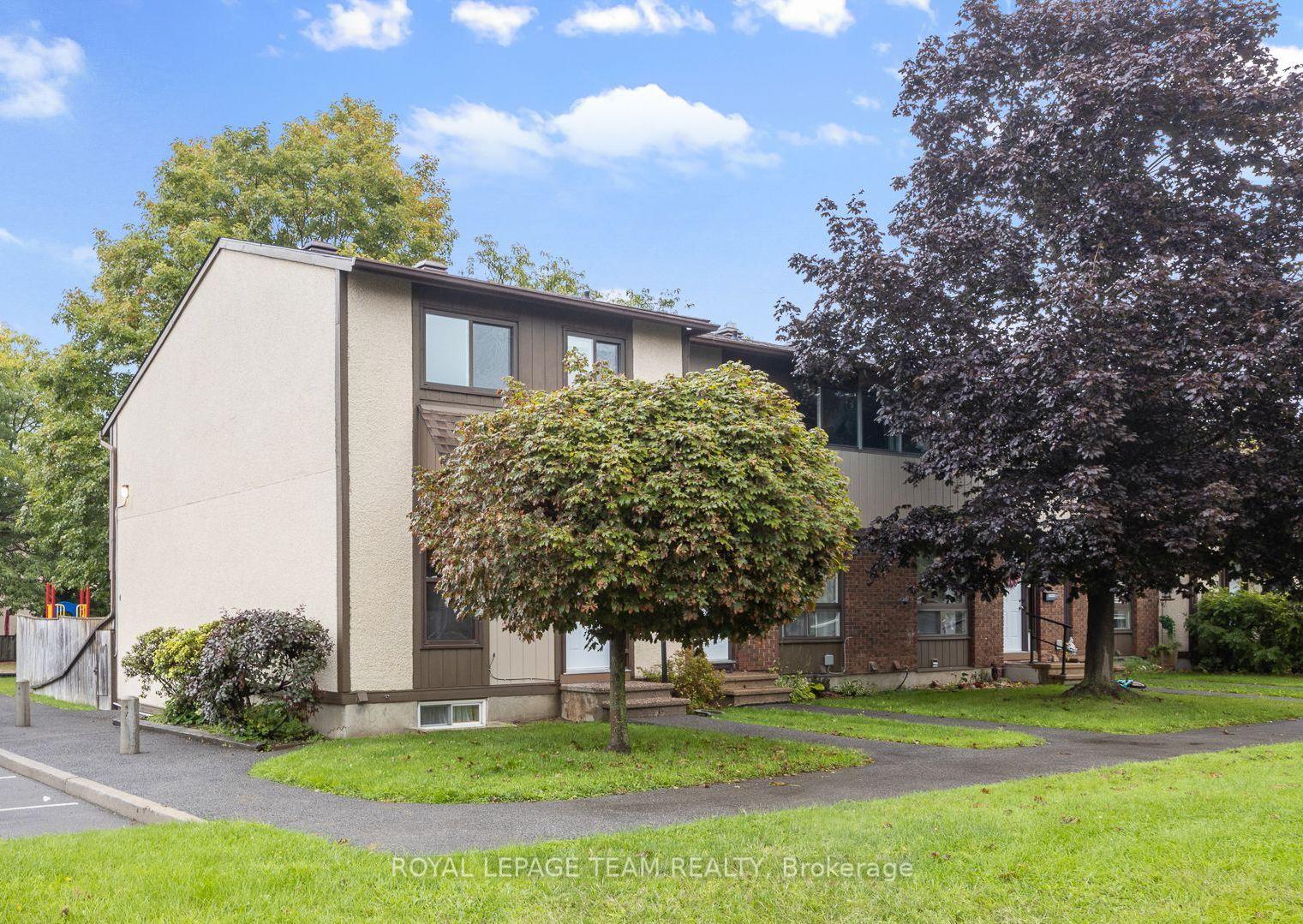 Photo 2 of Unit 30, 3e Vanessa Terrace, Ottawa, Barrhaven - Pheasant Run — HOMEH
