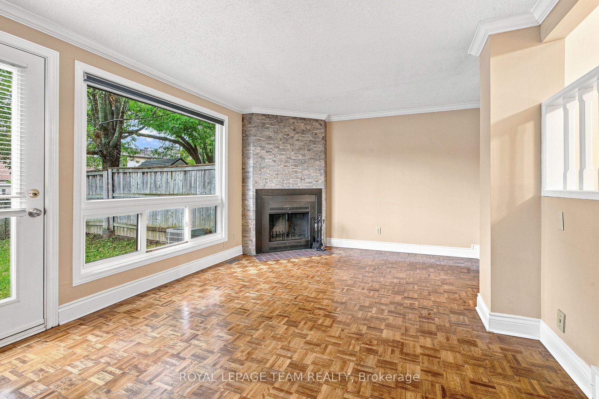 Photo 17 of Unit 30, 3e Vanessa Terrace, Ottawa, Barrhaven - Pheasant Run — HOMEH