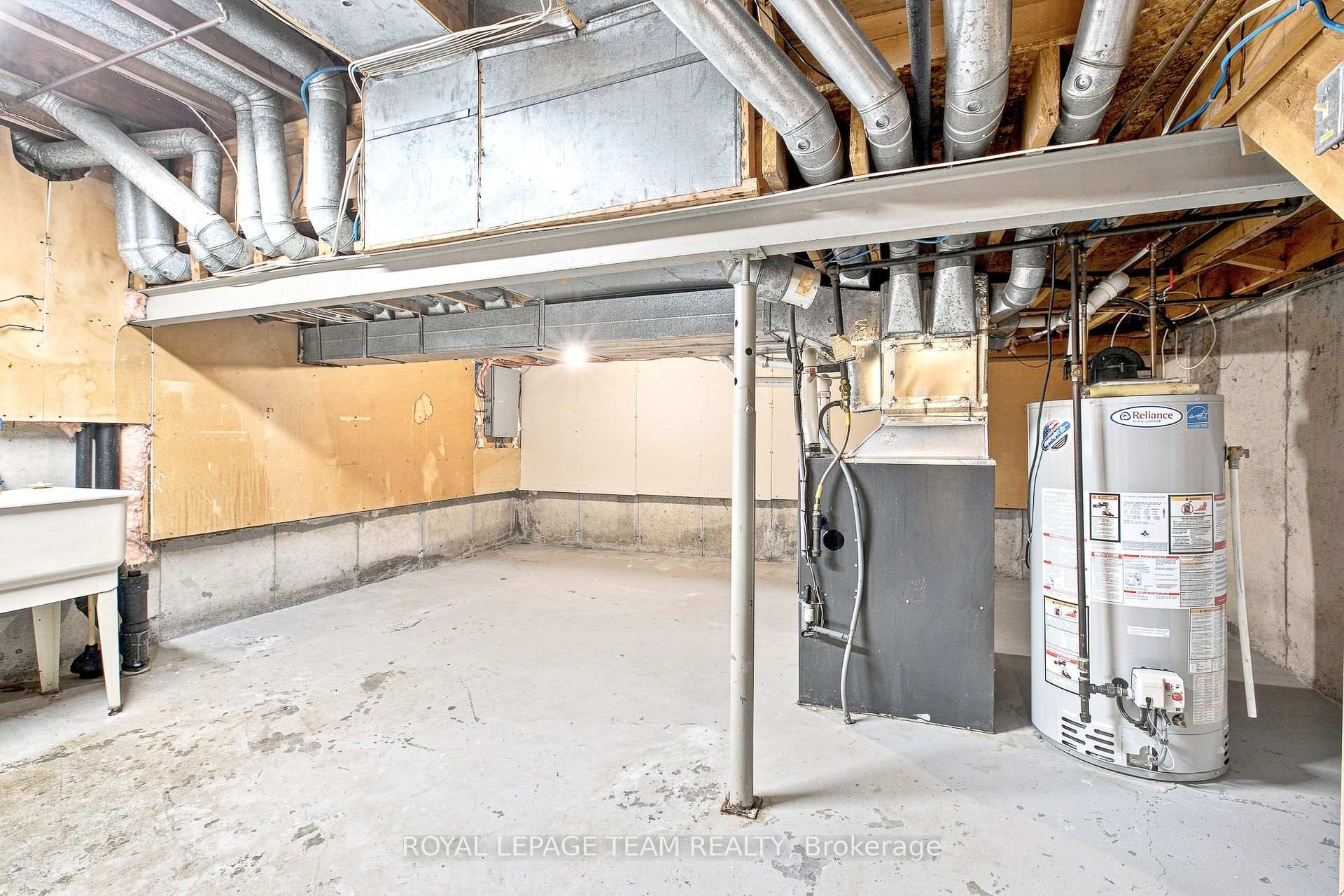 Photo 34 of Unit 30, 3e Vanessa Terrace, Ottawa, Barrhaven - Pheasant Run — HOMEH