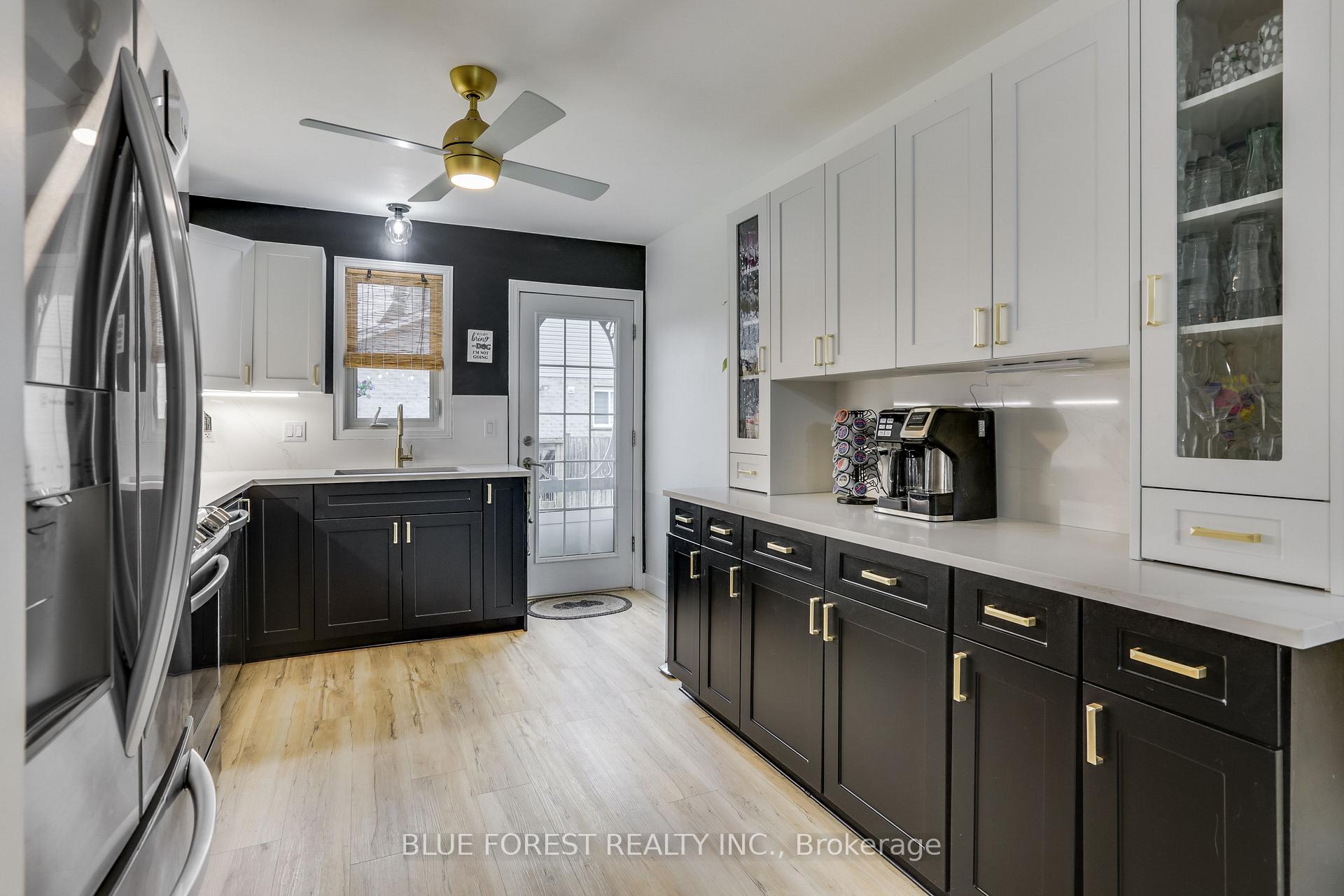 Photo 7 of 3 Meadowvale Drive, St. Thomas — HOMEH