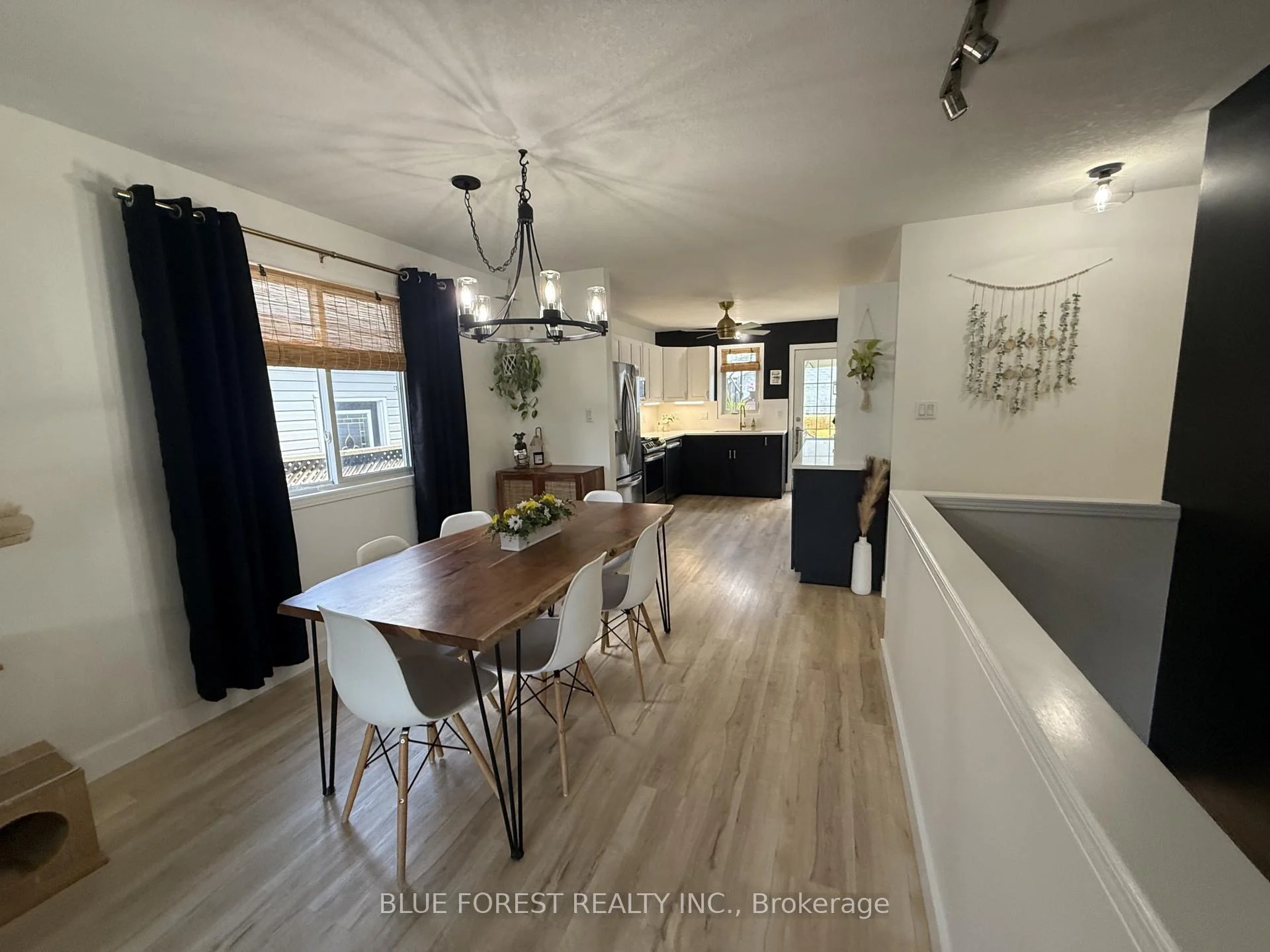 Photo 9 of 3 Meadowvale Drive, St. Thomas — HOMEH