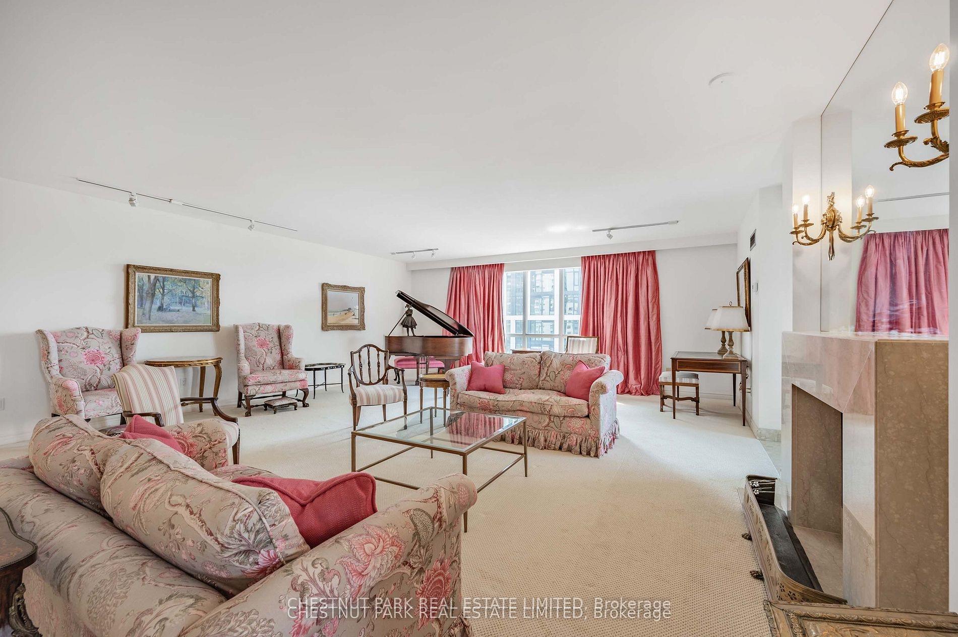 Photo 11 of Unit PHG, 40 Rosehill Avenue, Toronto, Rosedale-Moore Park — HOMEH
