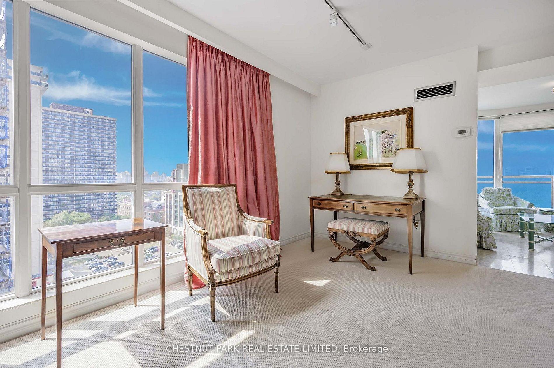Photo 13 of Unit PHG, 40 Rosehill Avenue, Toronto, Rosedale-Moore Park — HOMEH