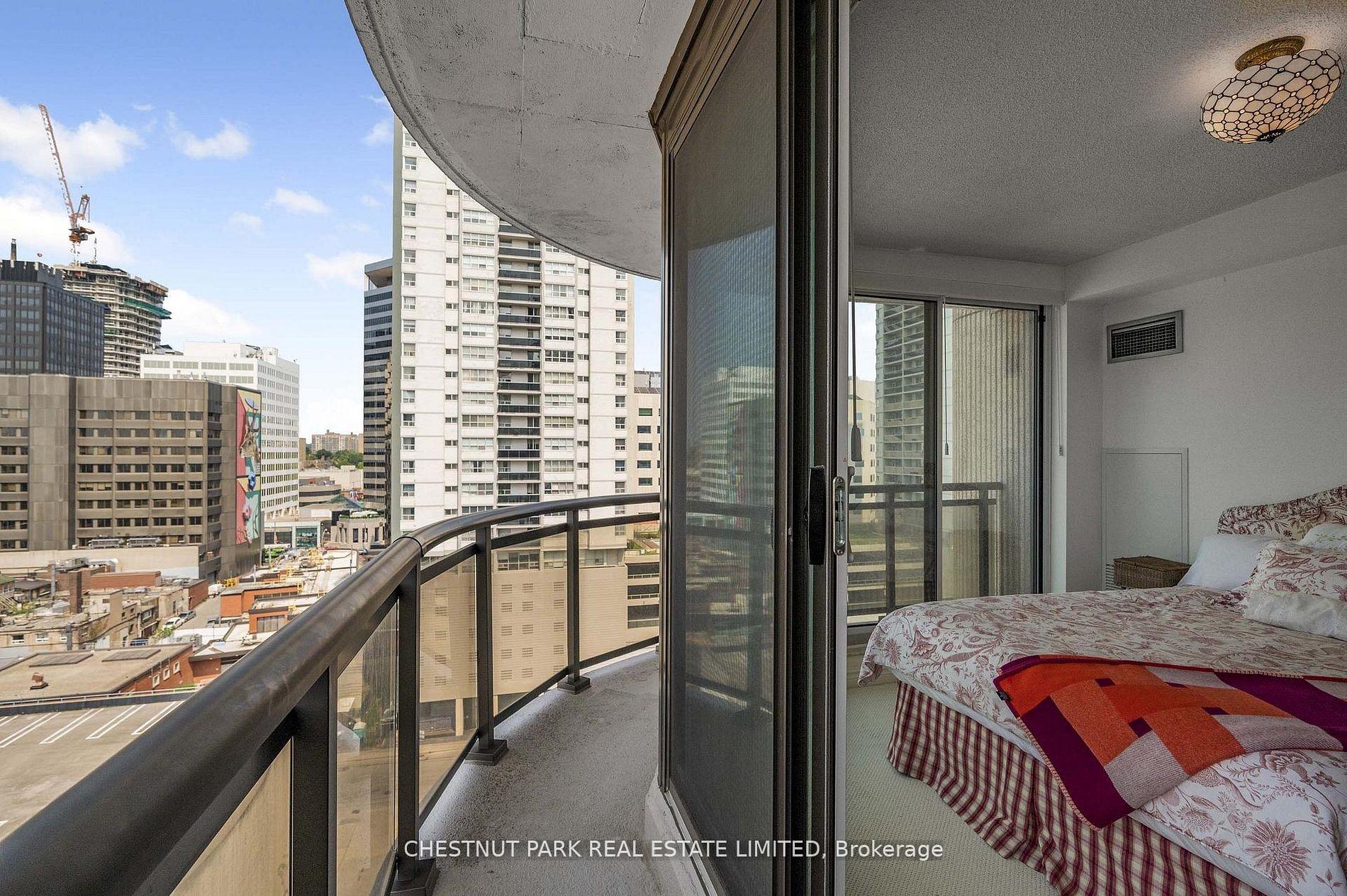 Photo 20 of Unit PHG, 40 Rosehill Avenue, Toronto, Rosedale-Moore Park — HOMEH