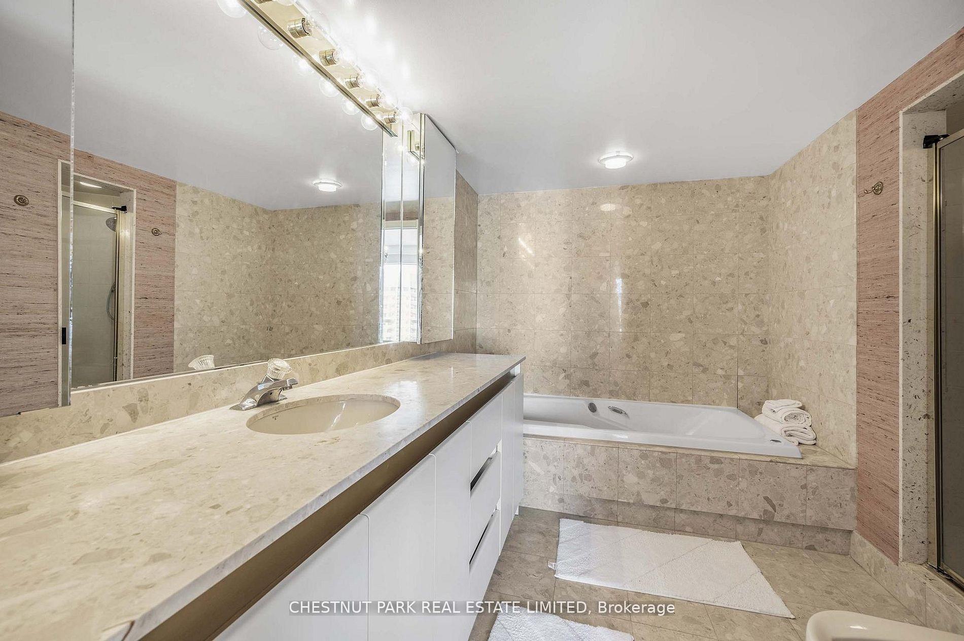 Photo 23 of Unit PHG, 40 Rosehill Avenue, Toronto, Rosedale-Moore Park — HOMEH
