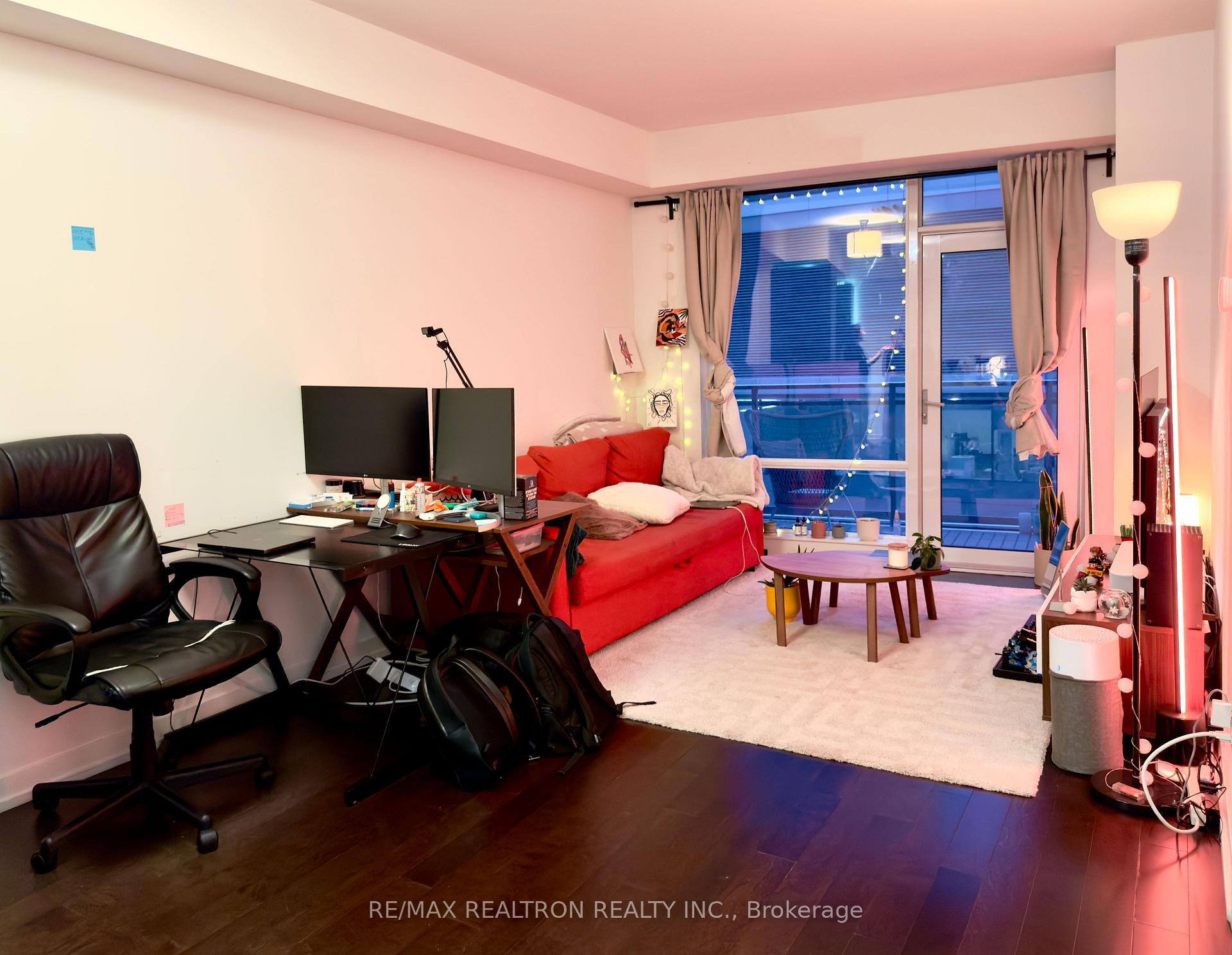 Photo 15 of Unit 710, 21 Widmer Street, Toronto, Waterfront Communities — HOMEH
