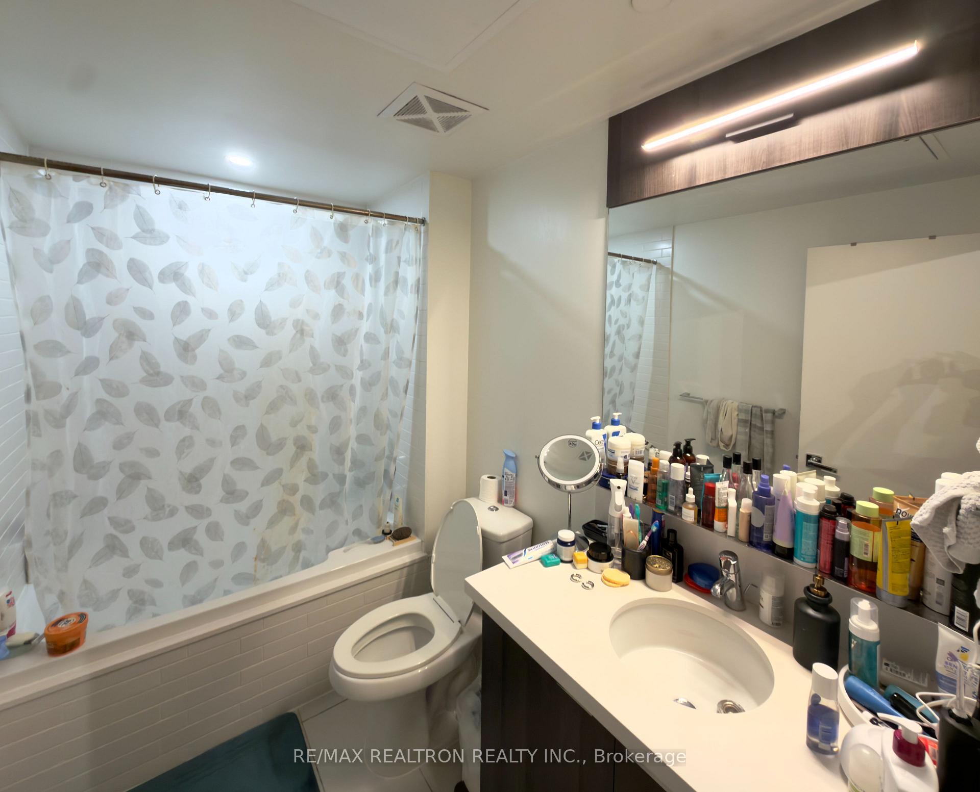 Photo 20 of Unit 710, 21 Widmer Street, Toronto, Waterfront Communities — HOMEH
