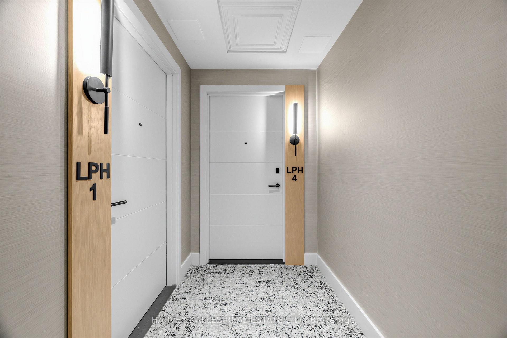 Photo 5 of Unit LPH4, 8 Manor Road, Toronto, Mount Pleasant West — HOMEH