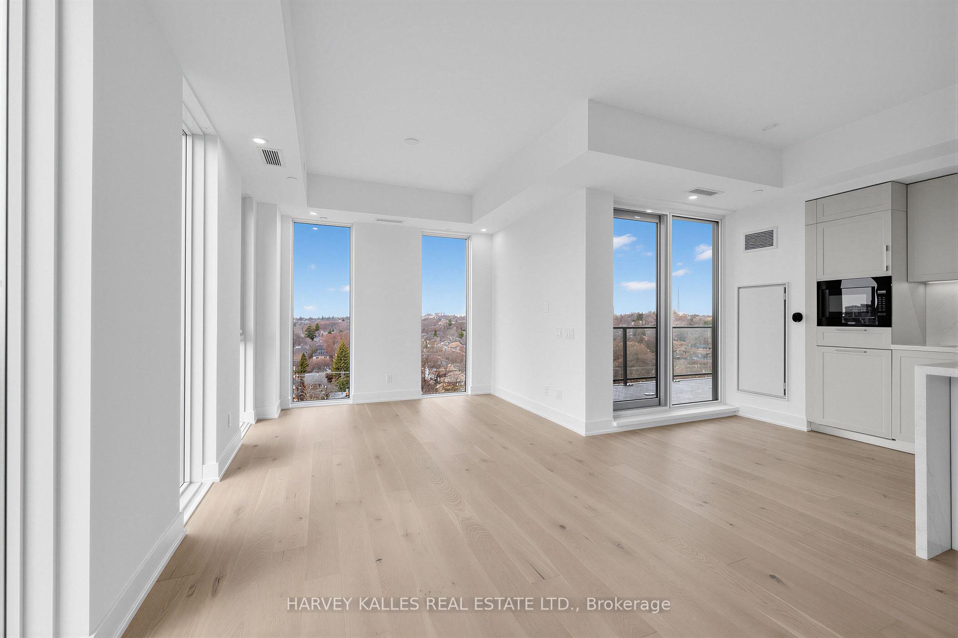 Photo 9 of Unit LPH4, 8 Manor Road, Toronto, Mount Pleasant West — HOMEH